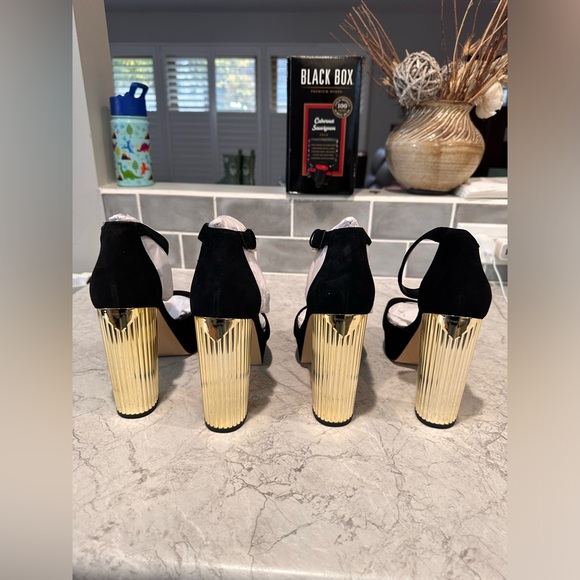 Michael Kors Women's Porter Ankle-Strap Block-Heel Sandals - Picture 4 of 5